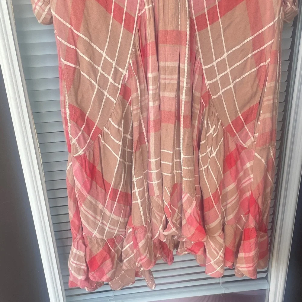 Free People Pink and tan Plaid V-Neck dress-M